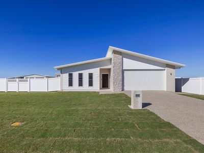 99 Logan Road, Innes Park