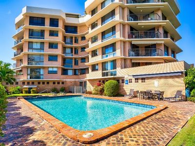15 / 8 Paradise Parade, Paradise Point