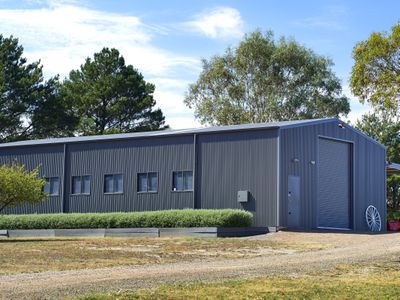 454 Howes Creek Road, Mansfield