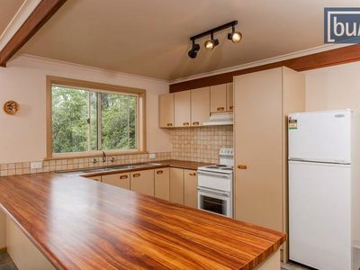 Meedo - 6889 River Road, Wymah