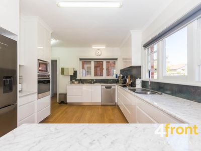 2 Hiller Street, Devonport