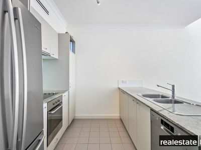 18 / 3-9 Lucknow Place, West Perth
