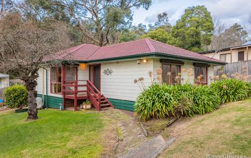 12 Caroline Avenue, Cockatoo