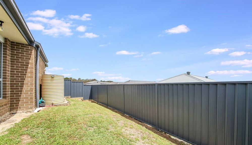 21 Radisich Loop, Oran Park