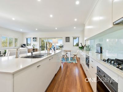 12 Caulfield Parade, Old Erowal Bay