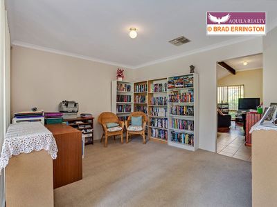 12 Tatlock Way, Stratton