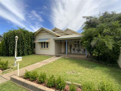 41 FARRAND  Street, Forbes