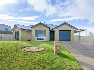 12 Gemstone Court, Mount Gambier