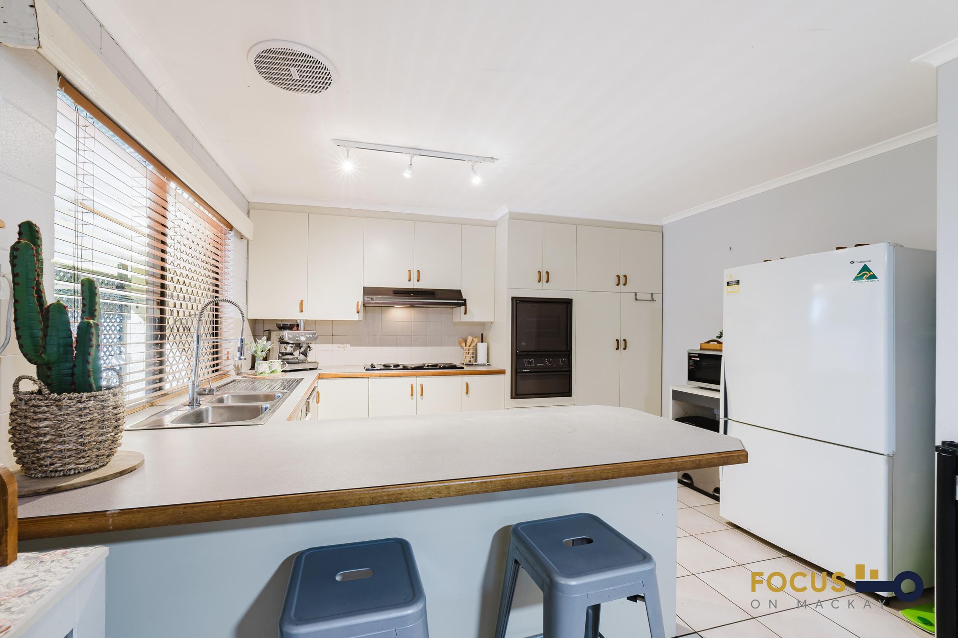 11 Farquhar Street, Beaconsfield
