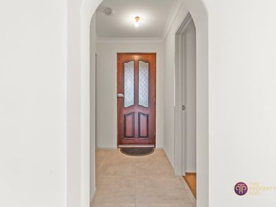 4 Lorets Green, Mirrabooka