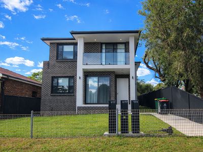 1 / 17 The Boulevarde, Lakemba
