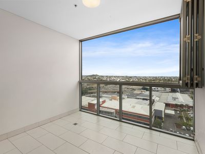 1117 / 16 Hamilton Place, Bowen Hills