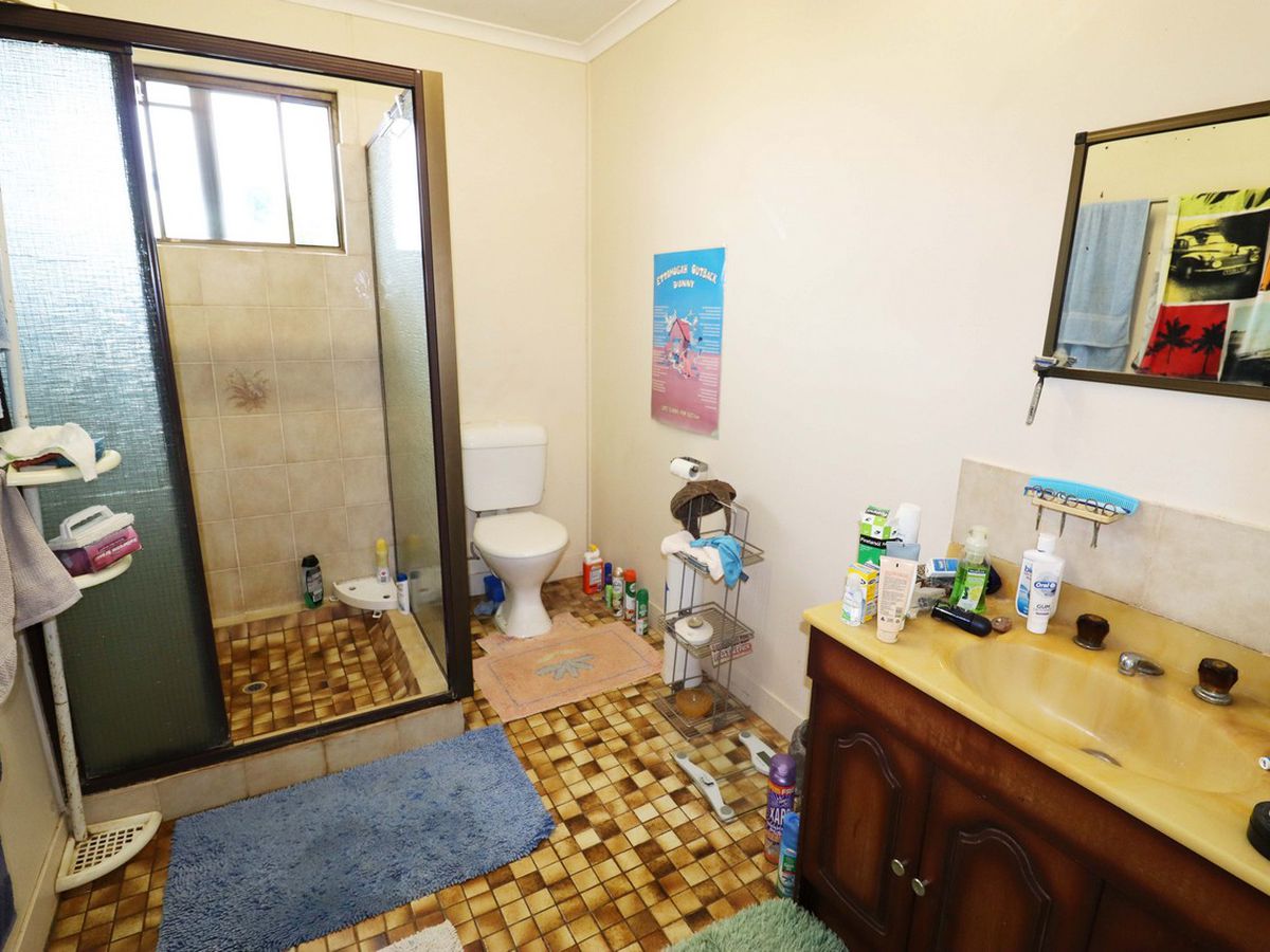 28 Hillview Circuit, Atherton