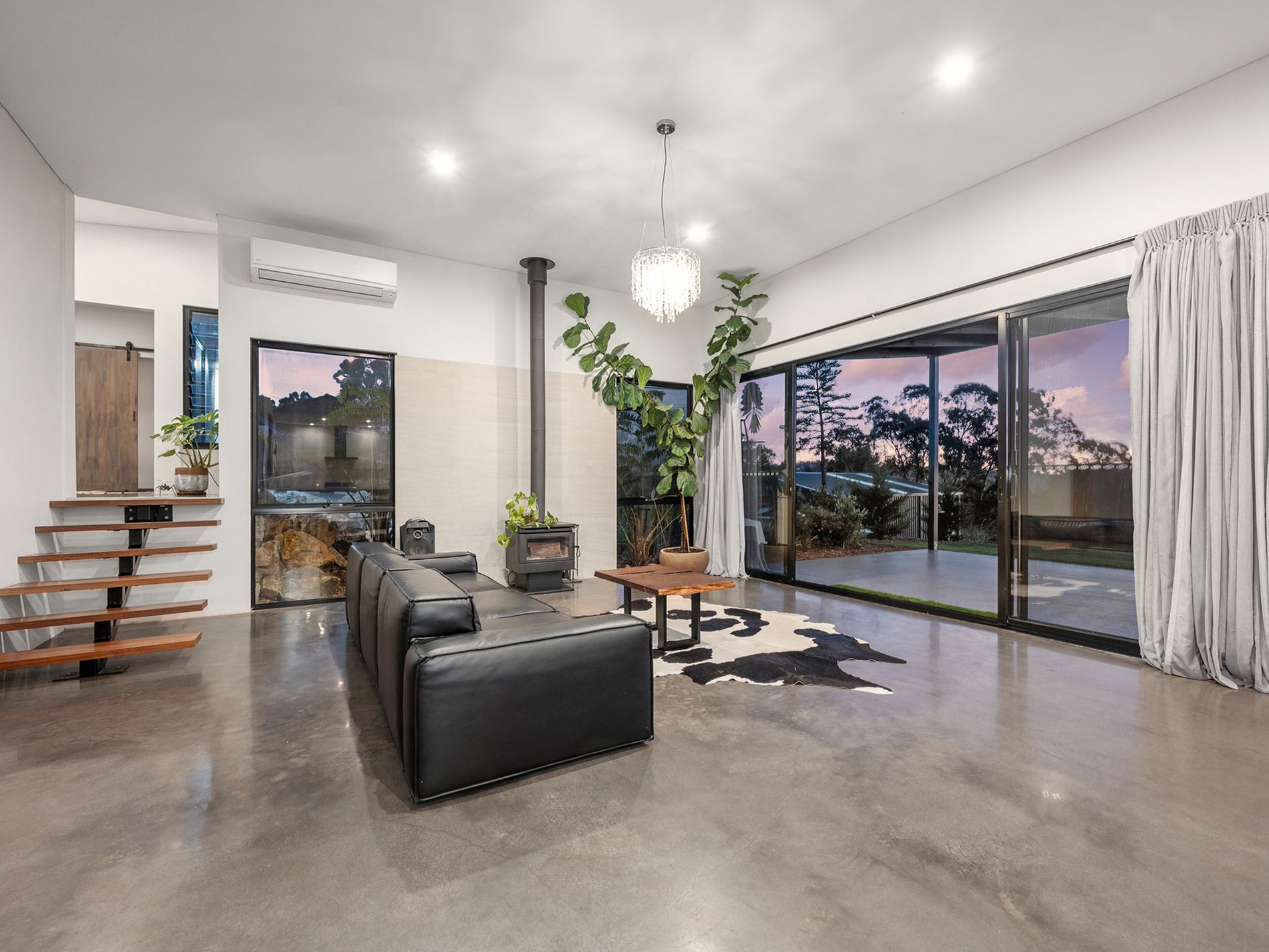 17 Bromfield Drive, Kelmscott