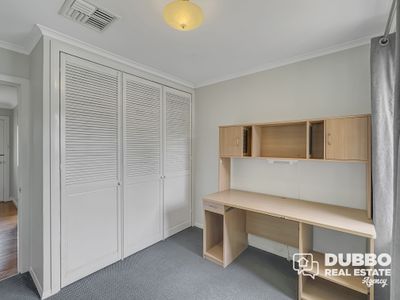 30 Meek Street, Dubbo