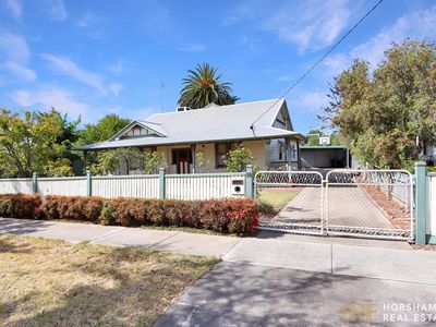 14 Bowden Street, Horsham