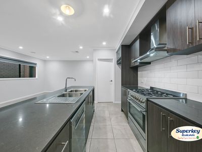 14 Sefton Street, Mambourin