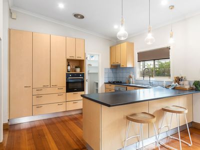 71 Seaford Grove, Seaford