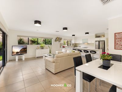 3 Green Mist Crescent, Botanic Ridge