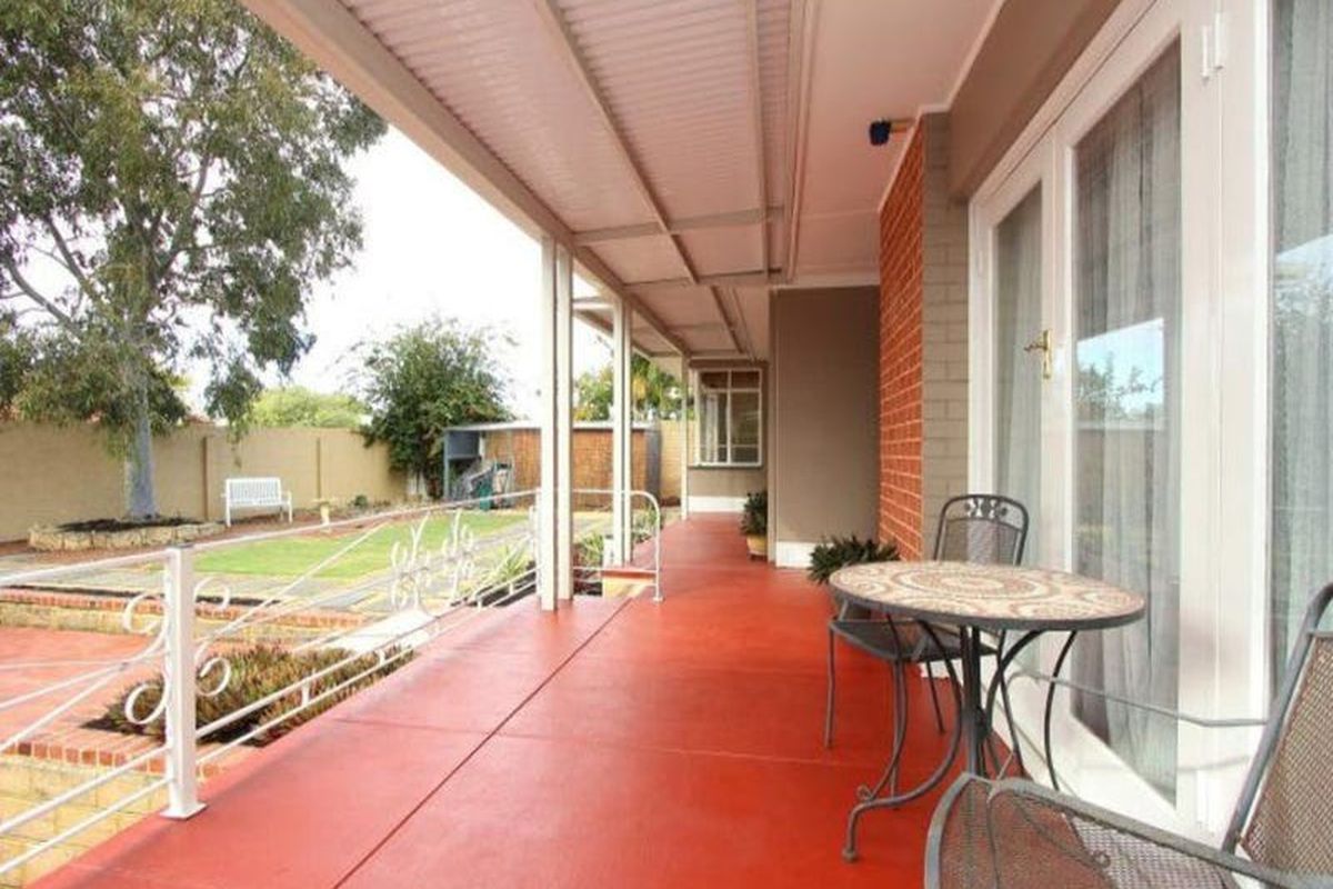 453 Canning Highway, Como