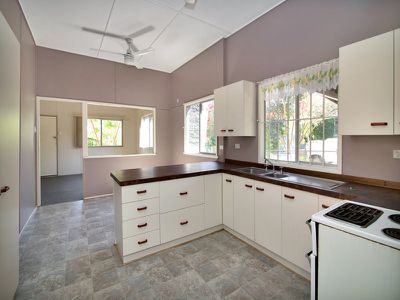 2 Russell Street, Silkstone