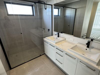 282 Landbeach Boulevard, Alkimos