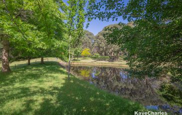 2 Thomson Road, Beaconsfield Upper