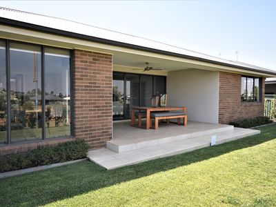 5 Amadeus Avenue, Dubbo