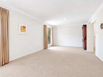 6 John Place, North Narooma