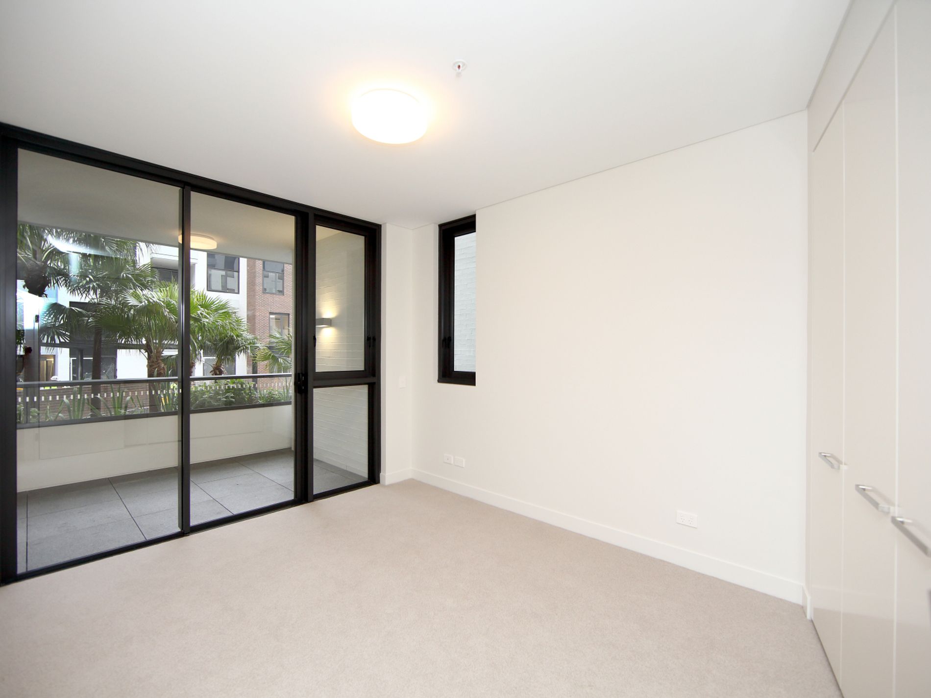 216 / 172 Ross Street, Forest Lodge