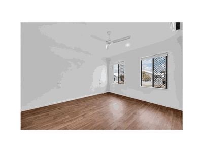 2/1 Stone way, Cosgrove