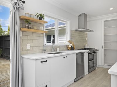 73 Kohekohe Road, Waikanae