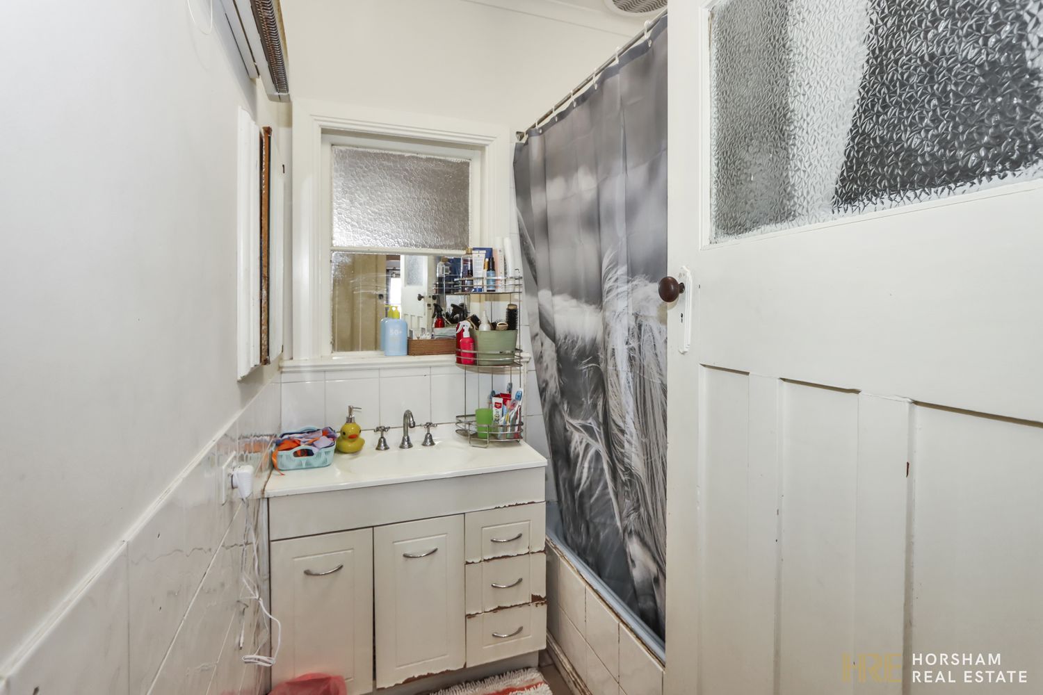 8 Sinclair Place, Horsham