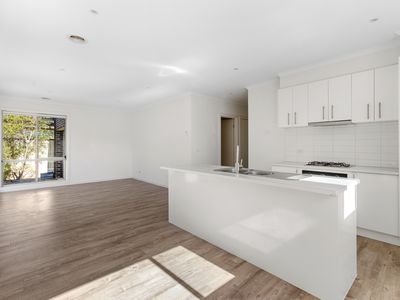 9 / 10-12 Fishburn Grove, Harkness