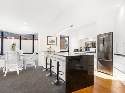 2 / 37C Glenharrow Avenue, Avonhead