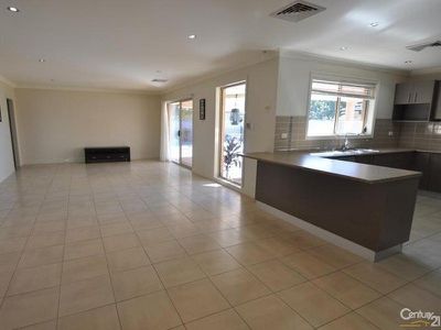 11 Nepean Place, Dubbo