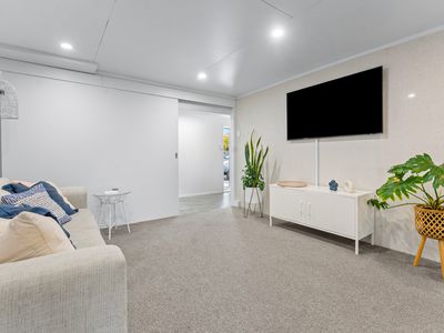 2/85 Sylvan Avenue, Northcote