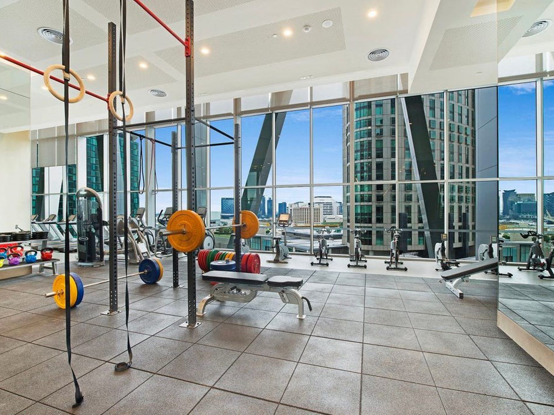 5505 / 35 Queens Bridge Street, Southbank