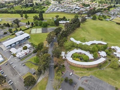 T8 / 75 Newnham Drive, Newnham