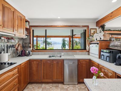 10 Crooked Tree Court, Nicholls Rivulet