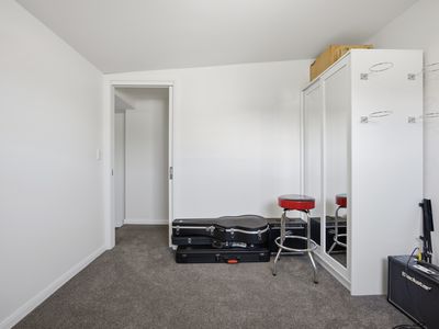 379 Evandale Road, Western Junction