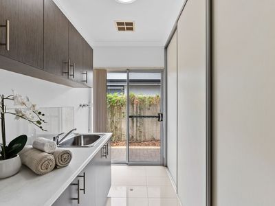 9 Fiore Court, Lake Coogee