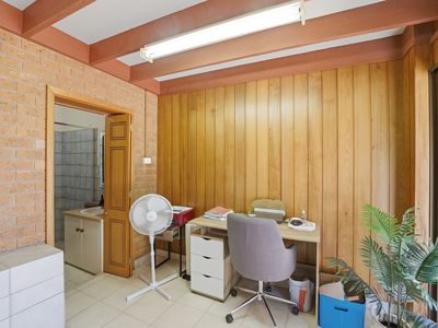 28 Holmes Crescent, Griffith