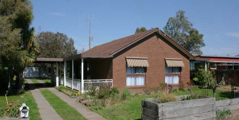 2 Littles Lane, Euroa