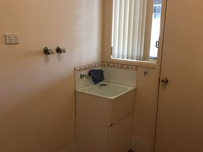 1 / 33 Pur Pur Avenue, Lake Illawarra