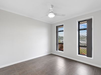 14 Coneflower Street, Caboolture