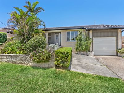 4 Burrawan Street, Forster