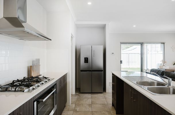 18 Yandal Way, Golden Bay