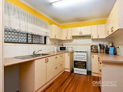 23 Doreen Cr, Ellen Grove