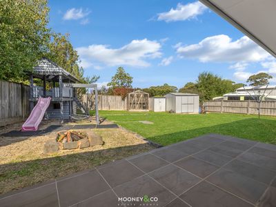 5 Tingara Drive, Botanic Ridge